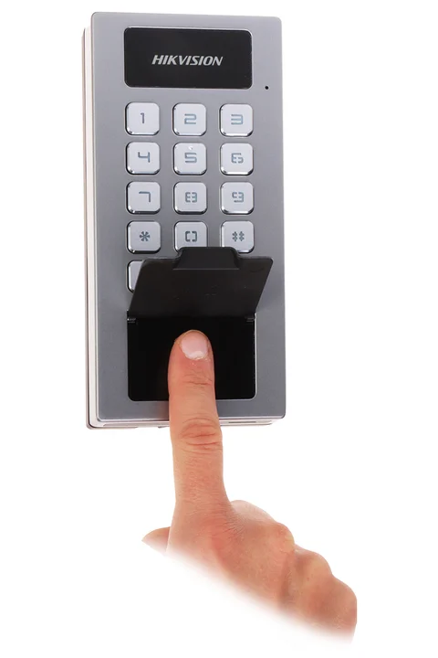 Hikvision DS-K1T502DBFWX-C Parmak izi, Kart, Şifre ve Kameralı Geçiş Kontrol ve Interkom Terminali Dış Mekan IP65